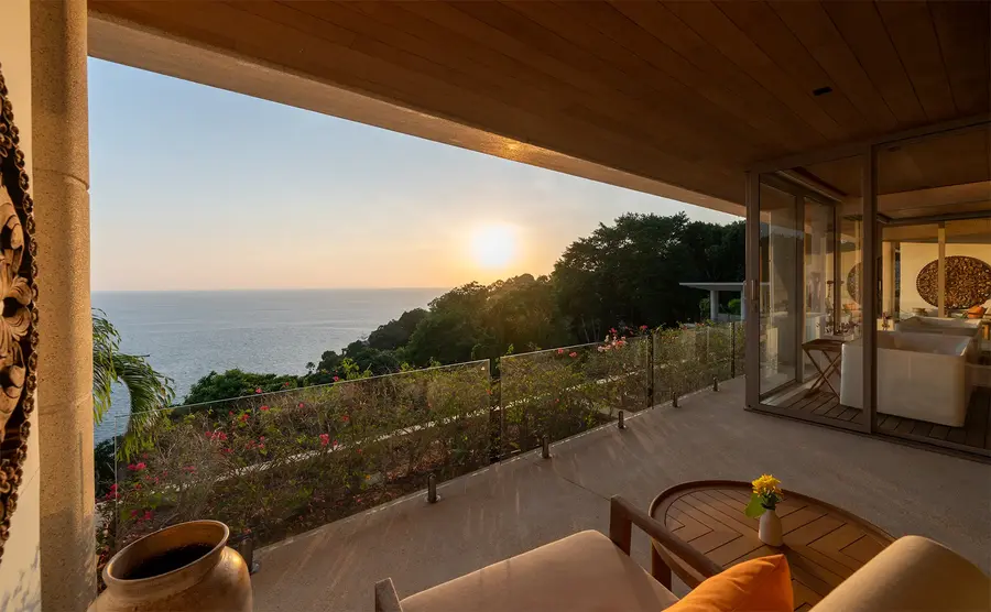 Bedroom 2 balcony at sunset