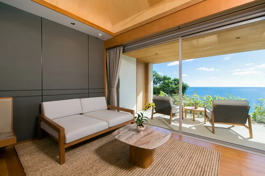 Bedroom 4 sitting area and sea view